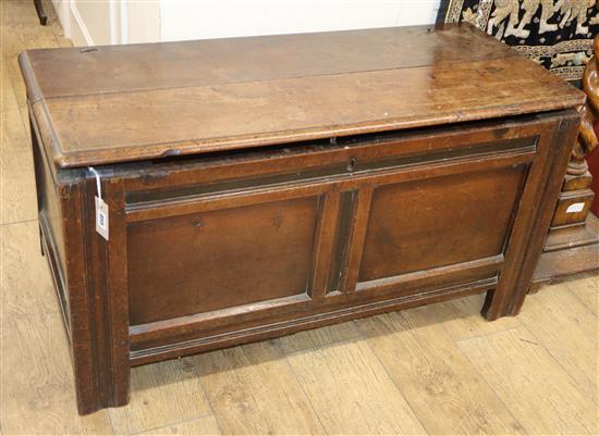 An 18th century oak coffer W.106cm